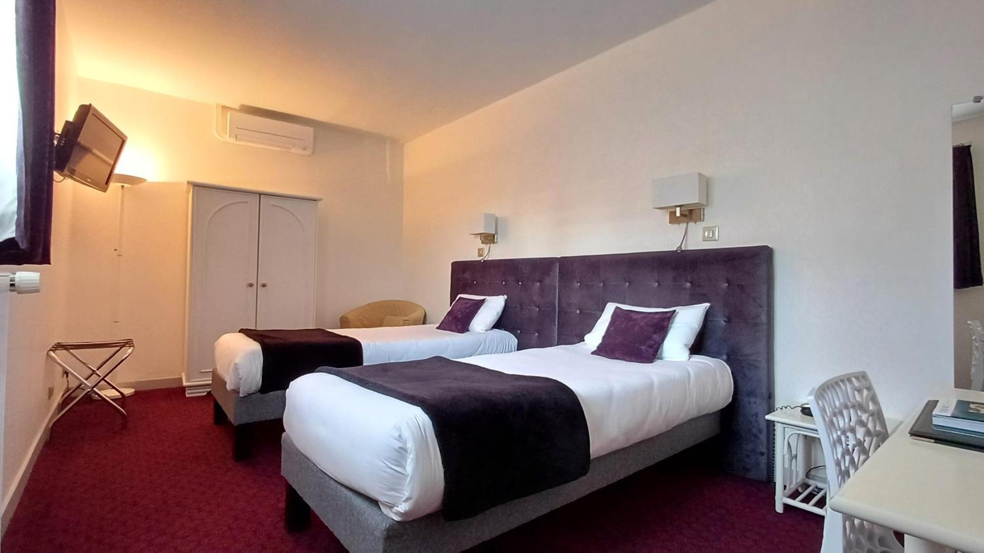 Hotel Logis Le Cerf Briare