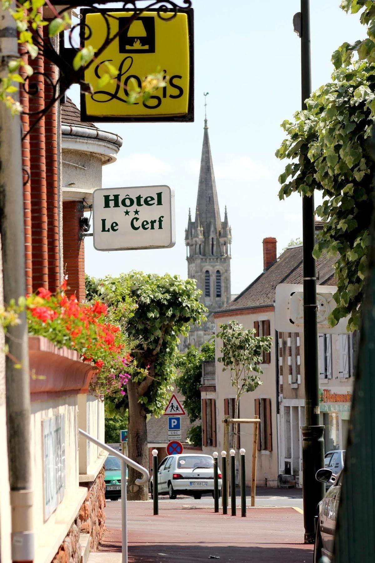 Logis Le Cerf Hotel Briare